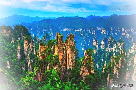 盘点湖南十大必玩景点,湖南旅游十大景点排行榜