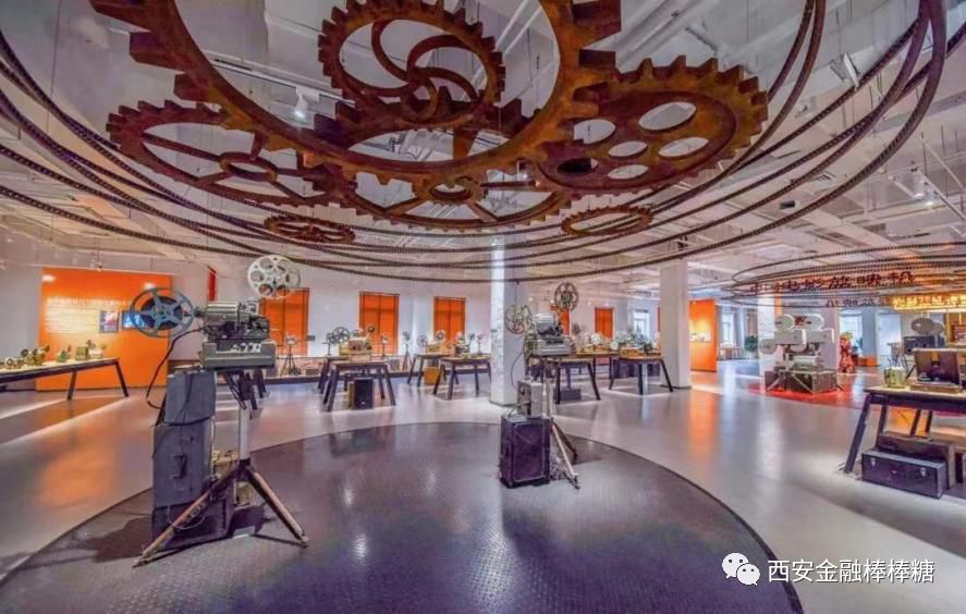 10亿可以开发楼盘吗,10亿能搞一条50公里高速吗