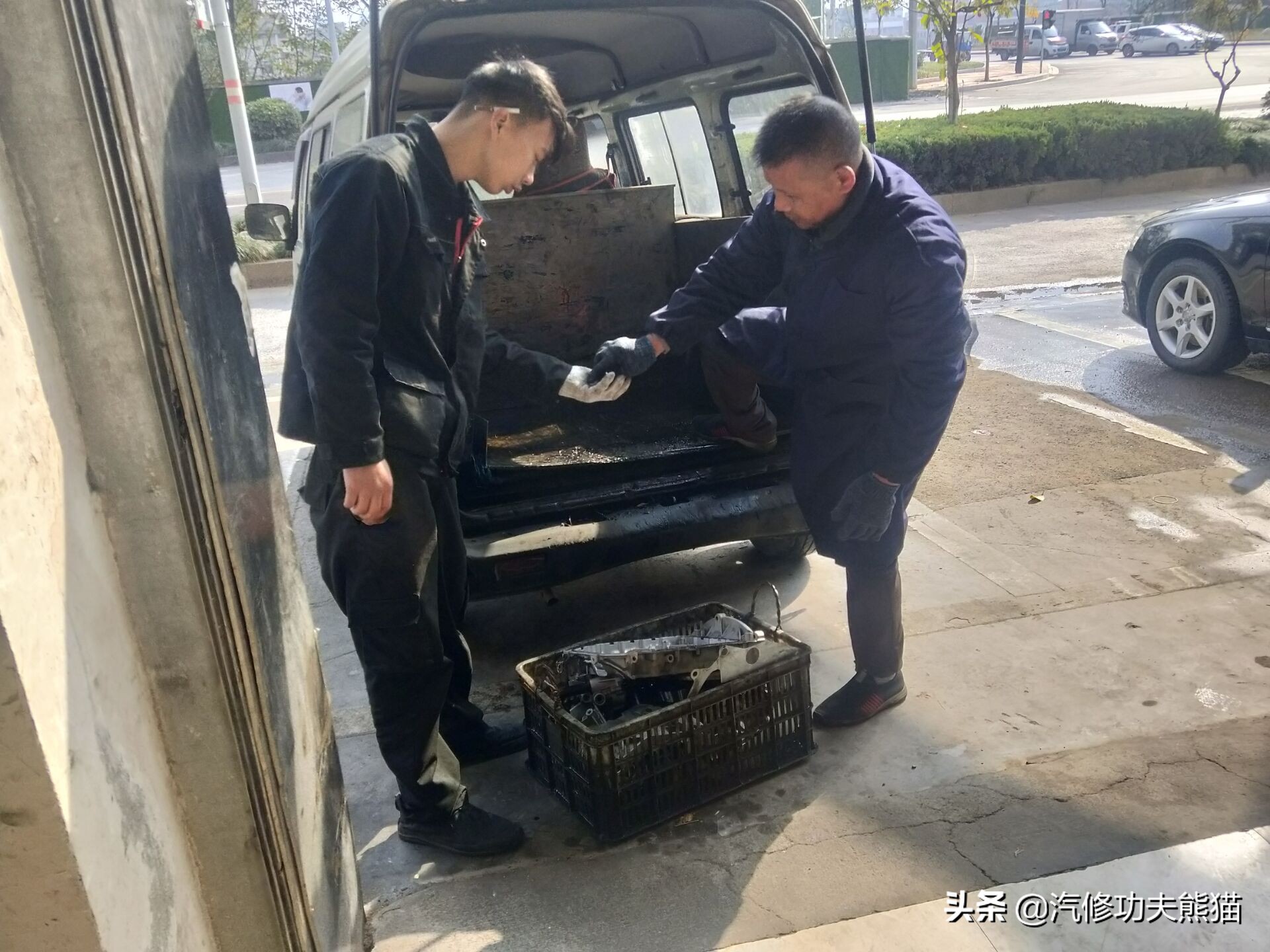 10年斯柯达明锐2.0的烧机油不,12年斯柯达明锐rs烧机油严重吗