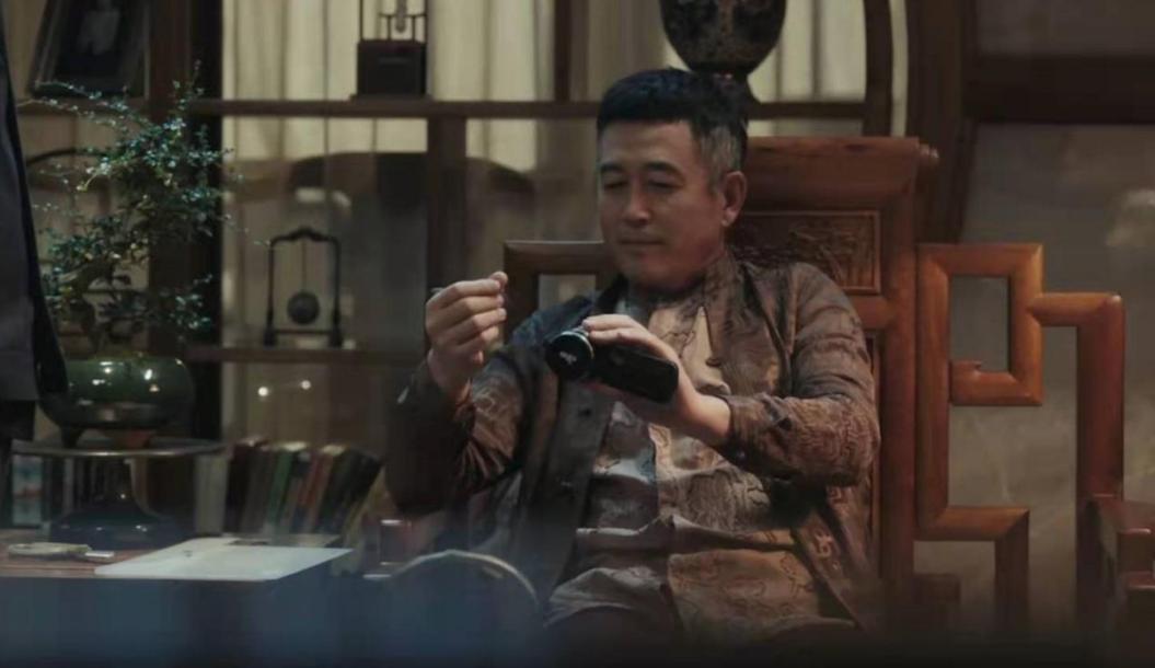 《扫黑风暴》:当黑暗渗进光明，如何将其连根拔起？