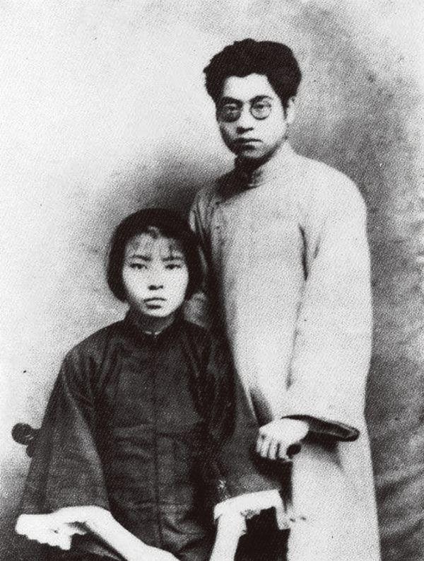 杀了夏明翰,还有后来人:妻子以红珠为念独守47年,后代皆成才