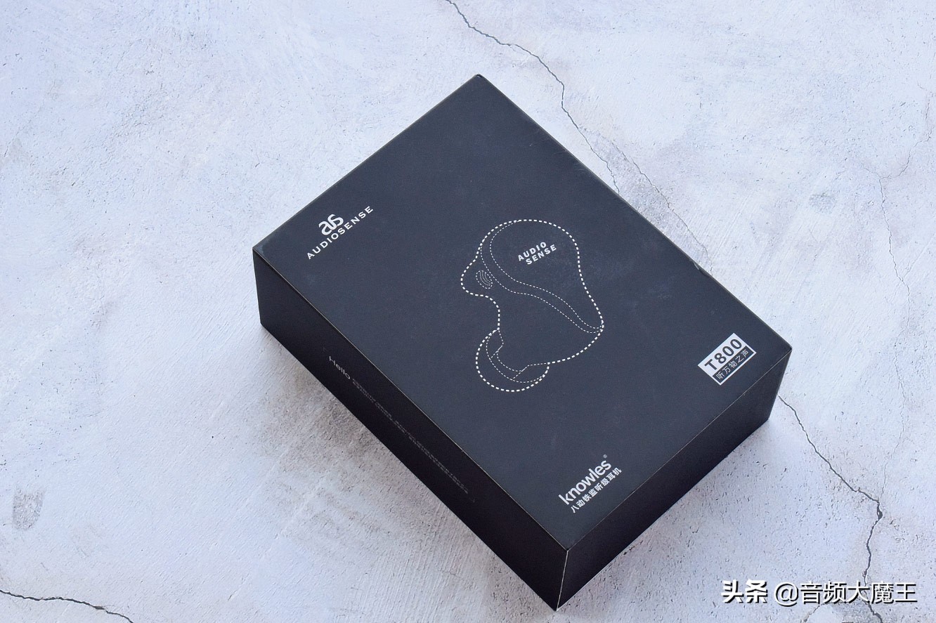 傲胜AudioSenseT800八单元动铁耳机评测：沉寂许久的国产新动力