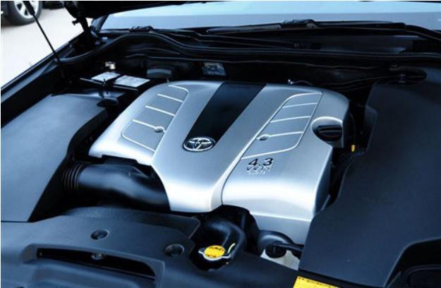 二手皇冠哪年的皇冠最值得购买,2017年皇冠2.5l现在二手多少钱