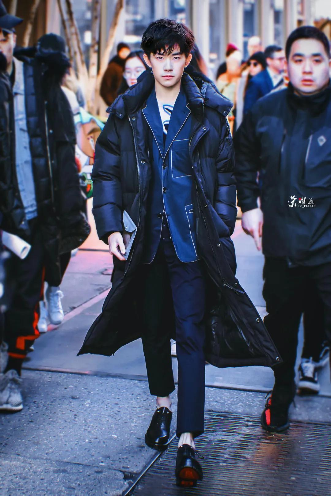 鍥涢腑cp鐗垫墜鍔ㄥ浘,鍥涢腑cp瀹為敜