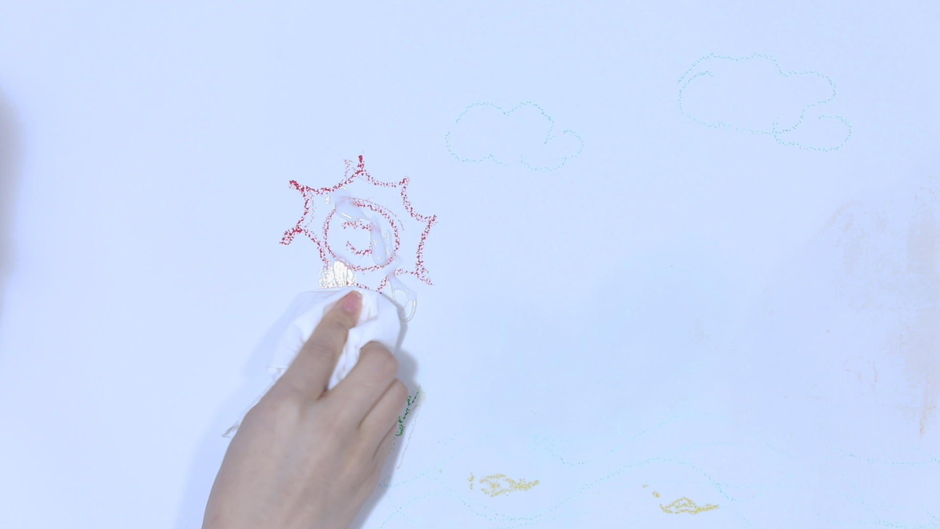 怎么样能把墙上的涂鸦清理干净,清理墙面涂鸦小妙招