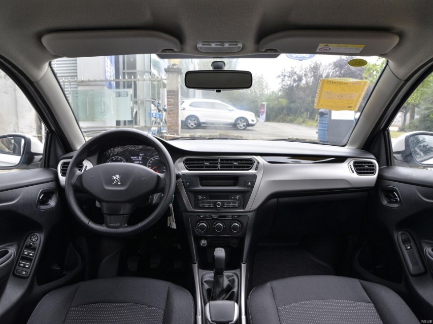 标致301大批量未上户库存车出售,2019款标致301库存