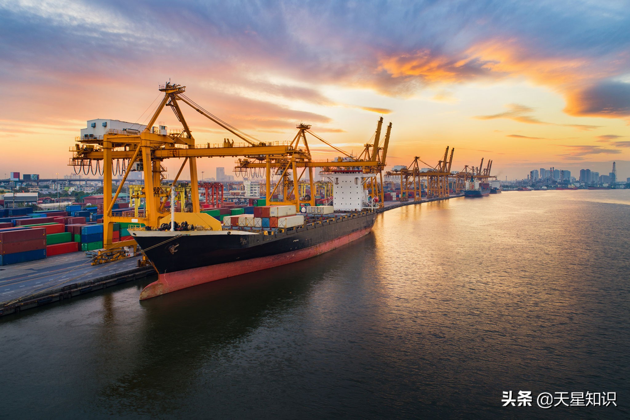 瓜达尔港对马六甲海峡战略意义,瓜达尔港能完全取代马六甲海峡吗