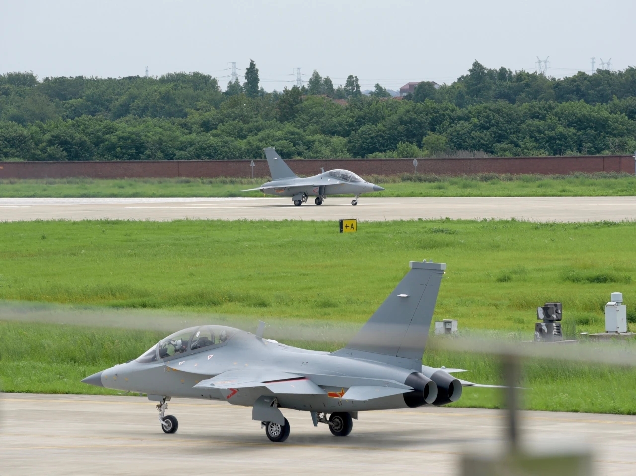 教10教练机舰载机,教练10战斗机性能