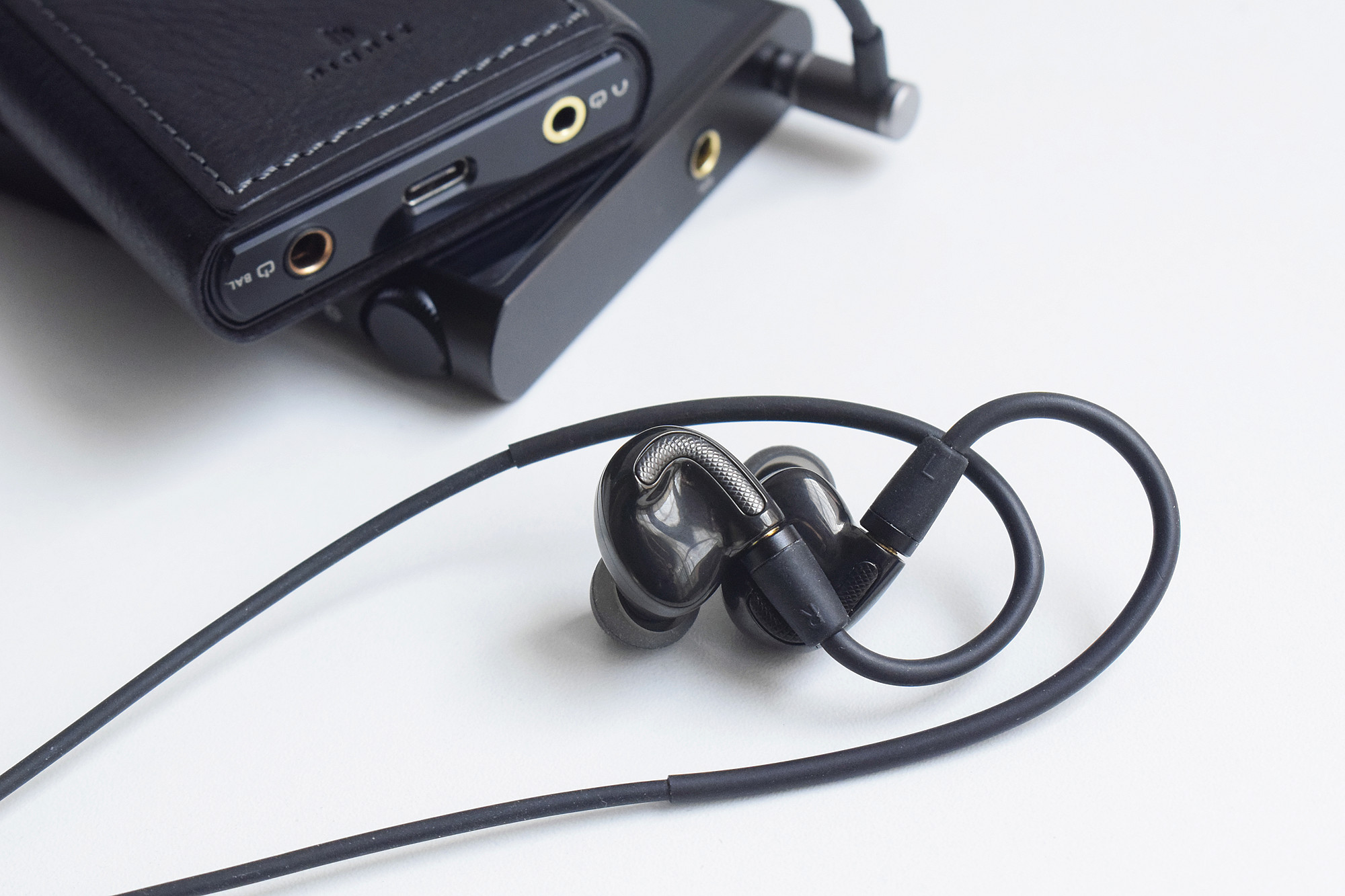 听歌也要仪式感！——AuneJasper动圈耳机体验谈