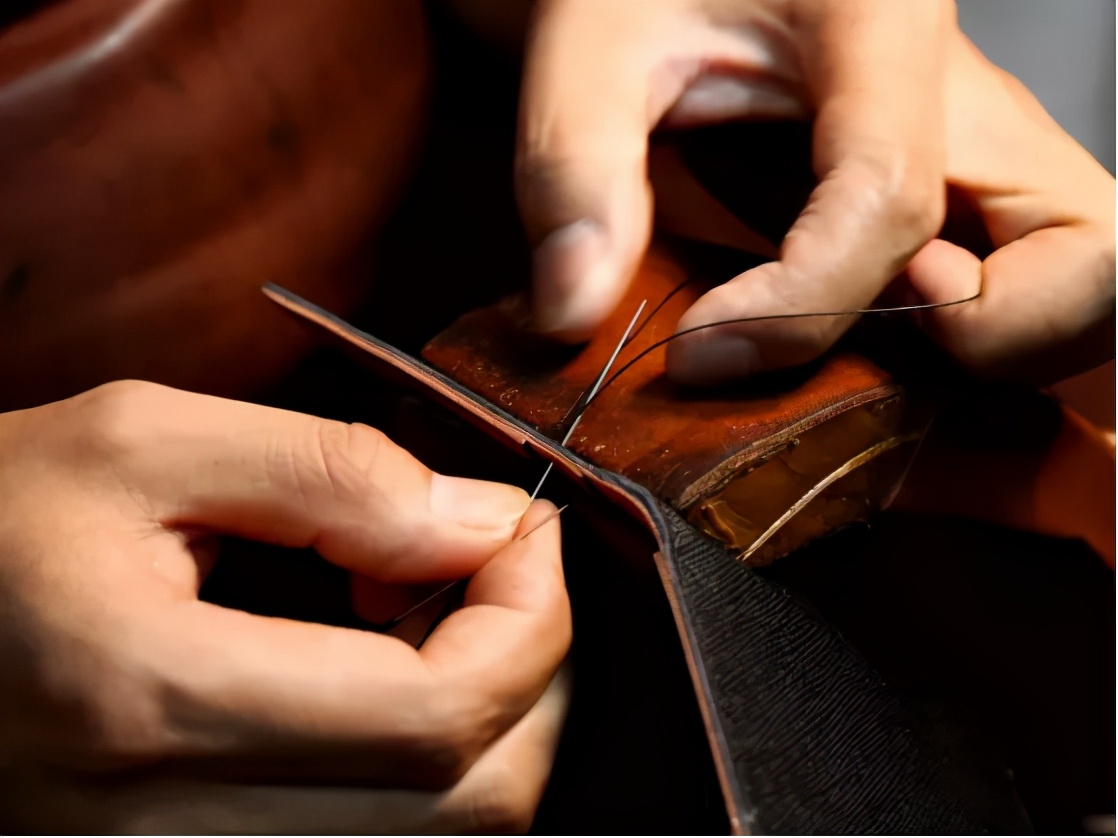 聚变手工皮具高端定制,皮具手工定制