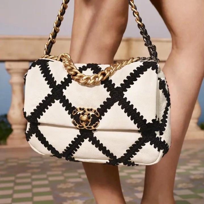 2021年包包推荐网红款,2020年最流行的包包是哪款