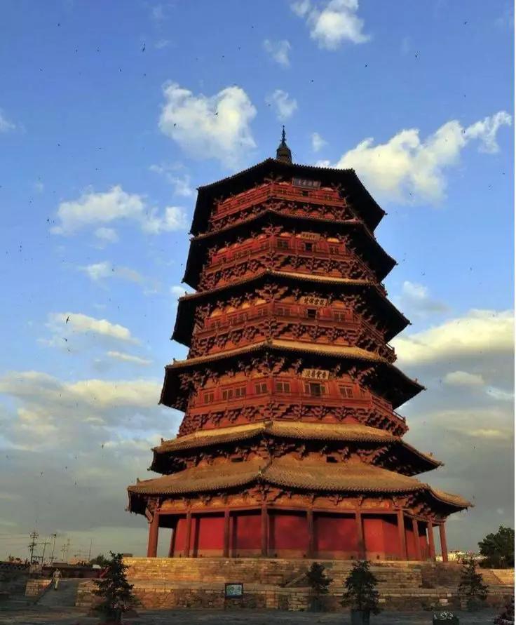 左手云冈窟,右手华严寺|李尔山评说大同佛教史