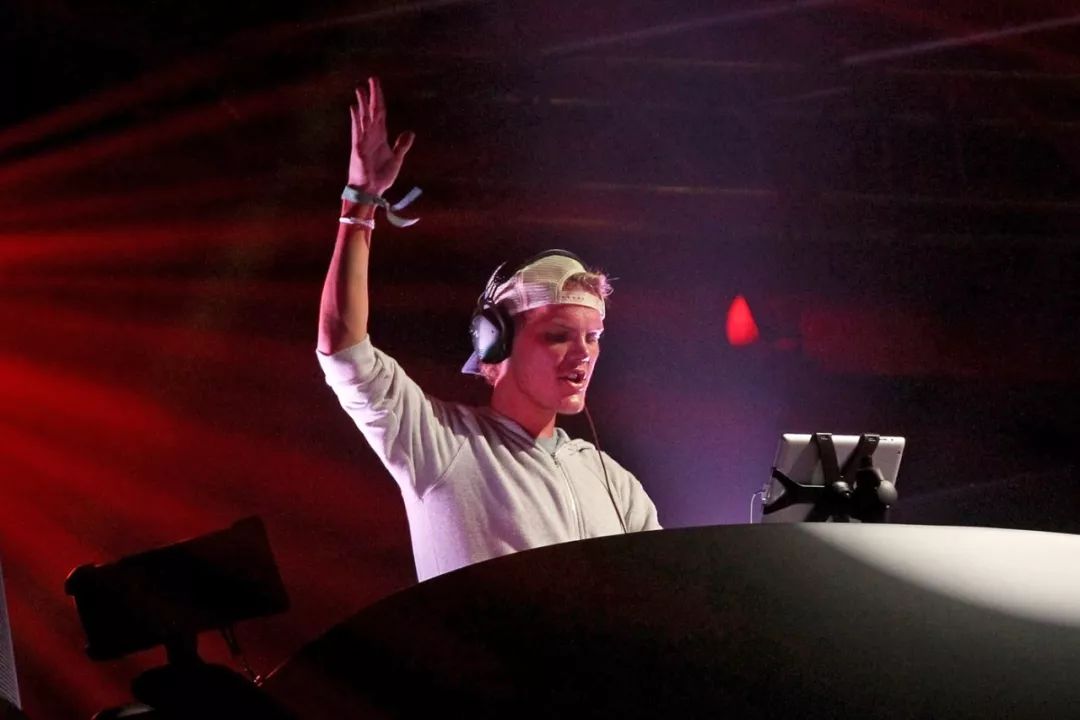 avicii纪念会在哪个球场,avicii最新纪念演唱会