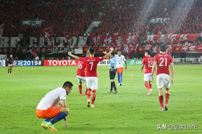 亚冠鲁能恒大韦世豪,19年亚冠恒大对鲁能韦世豪