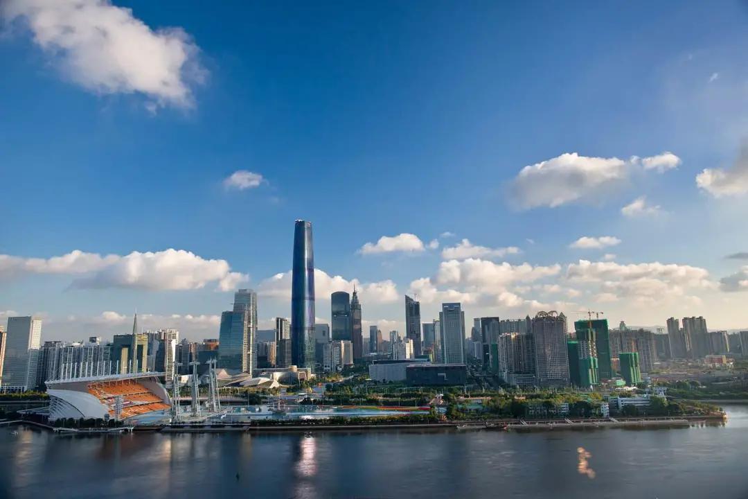 青岛旅游往返机票价格,青岛机票和住宿自由行