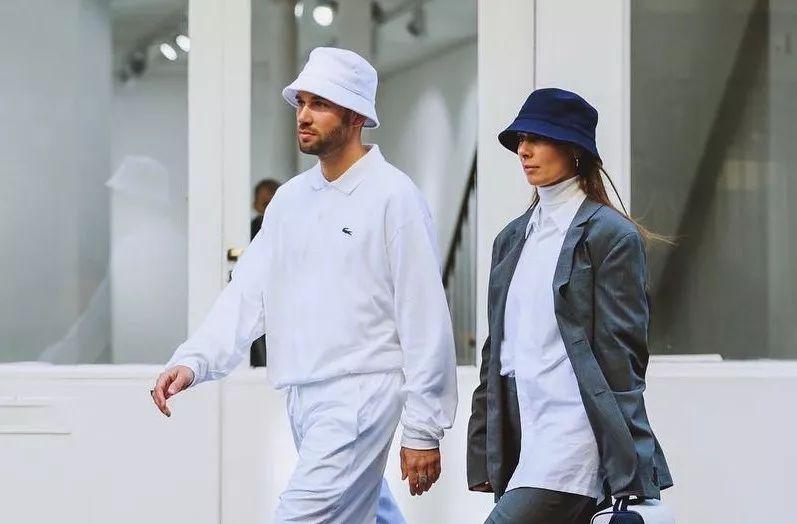 情侣装太low,就突然明白了情侣装谁穿都好看