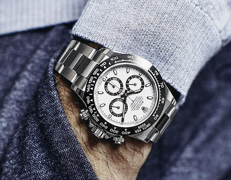 手表在保修期内可以免费保养吗,没有保卡的手表可以到专柜保养不