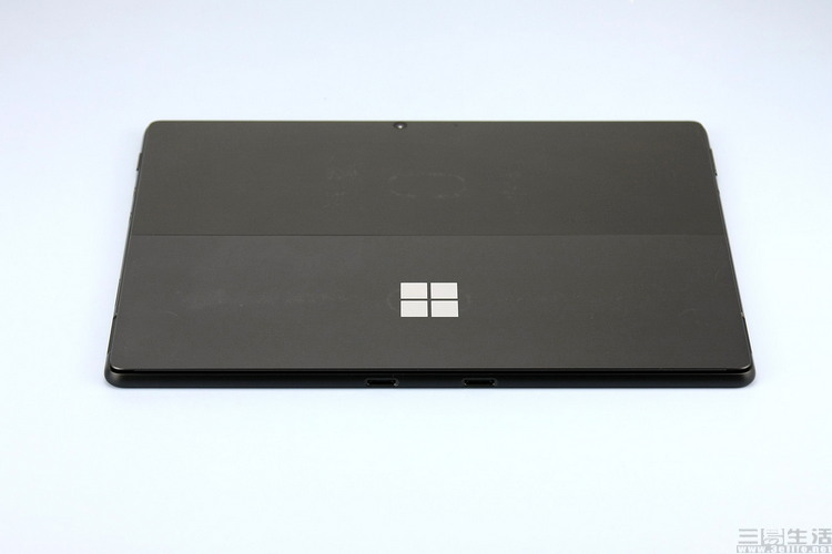 surfacepro8i5i7,surfacepro8和ipad