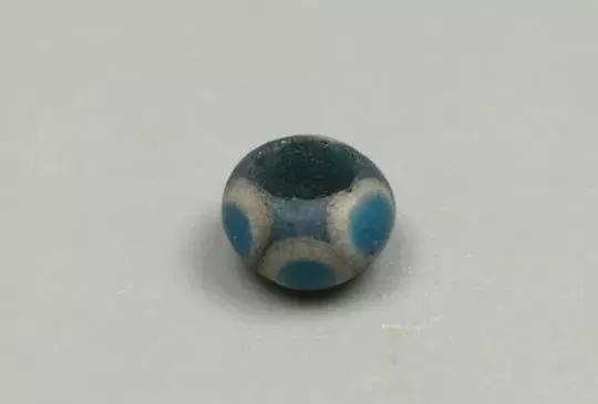 战国蜻蜓眼陶珠,战国蜻蜓眼玻璃珠价格