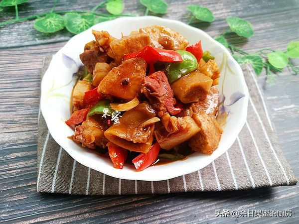 咸猪头肉要烧多长时间才能熟,咸猪头肉要泡多久