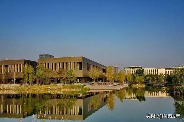 南京上海华为研发中心对比,华为杭州总部未来科技城