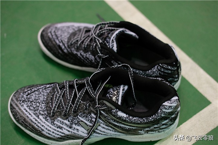 飞云a922评测,羽毛球鞋排行榜前十名中羽