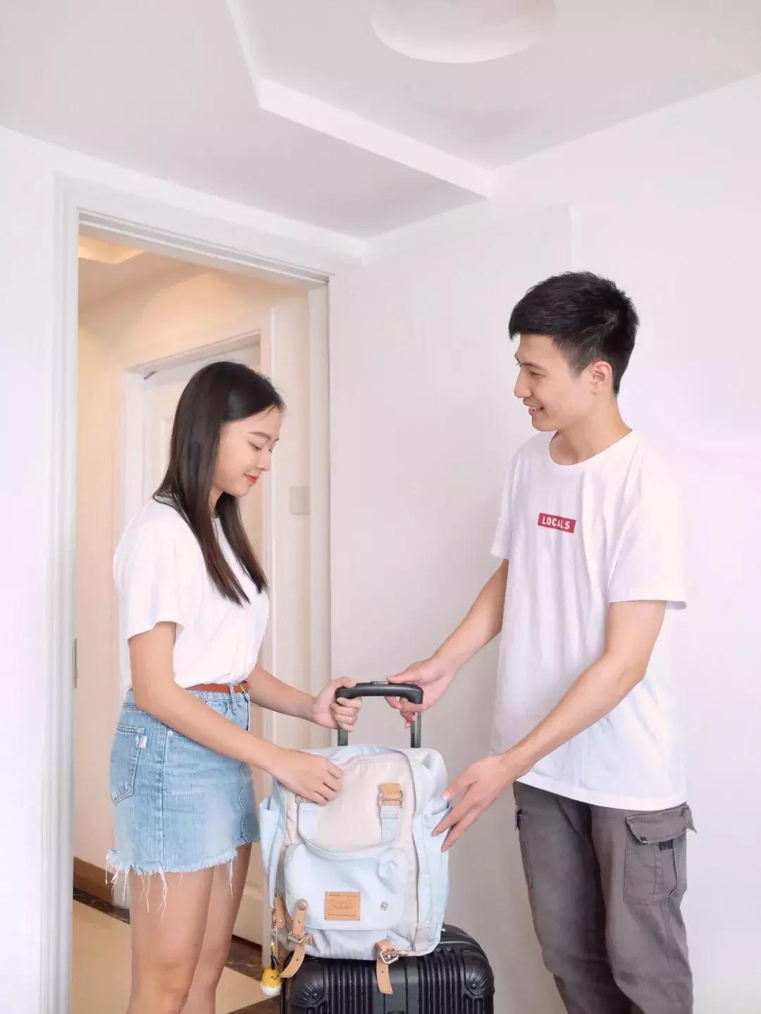 三年换了10份工作,一年换了100份工作