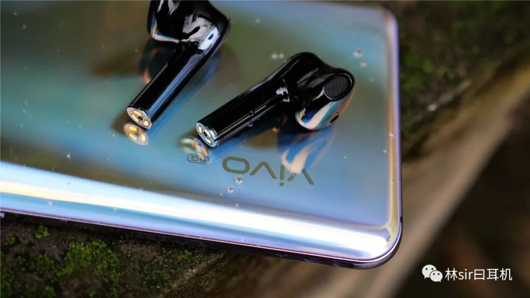 vivotwsneo蓝牙耳机新旧对比,vivotwsneo对标什么耳机