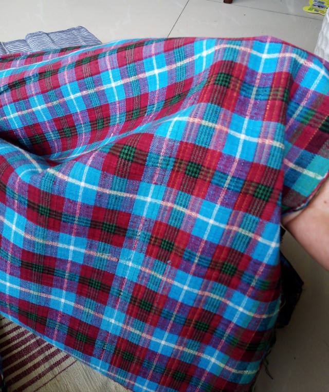 农村做的手工布鞋晒一晒,婆娘做手工布鞋