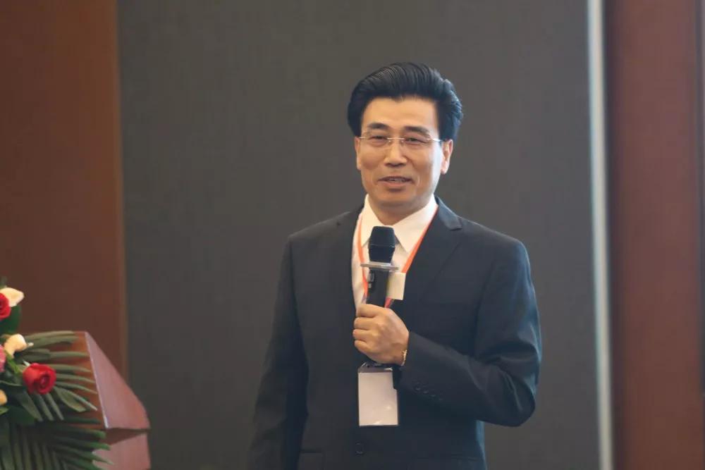 国家灸法项目首席科学家出席：太阳神召开第一届灸法养生研讨会！