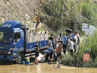 我为群众办实事法院工作报道,我为群众办实事与乡村振兴相结合