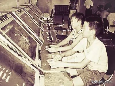 嚎由根!我们童年喊过的那些街霸出招空耳