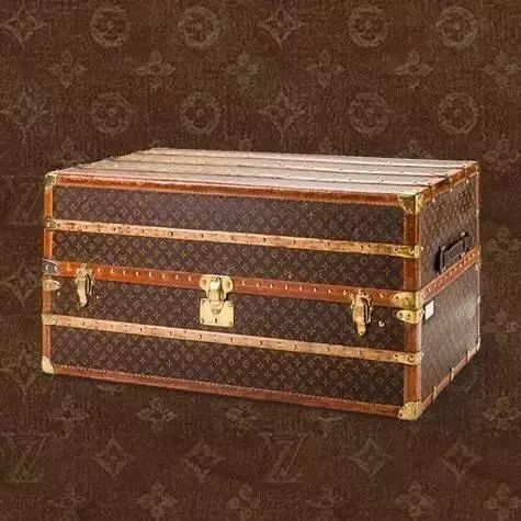 lv箱子能修吗,lv古董箱子沉底