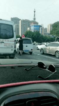 搞笑gif开心一刻单身也挺好,搞笑gif开心视频