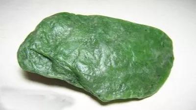 戴什么玉能带来好运,这十种玉再便宜也不能买