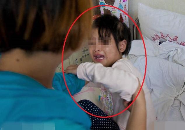 3岁女孩不爱洗澡,三岁女儿不愿意洗澡