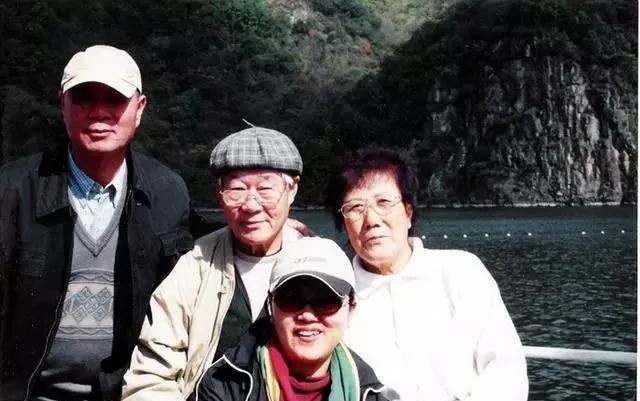 影帝范伟简历,范伟影帝最新视频