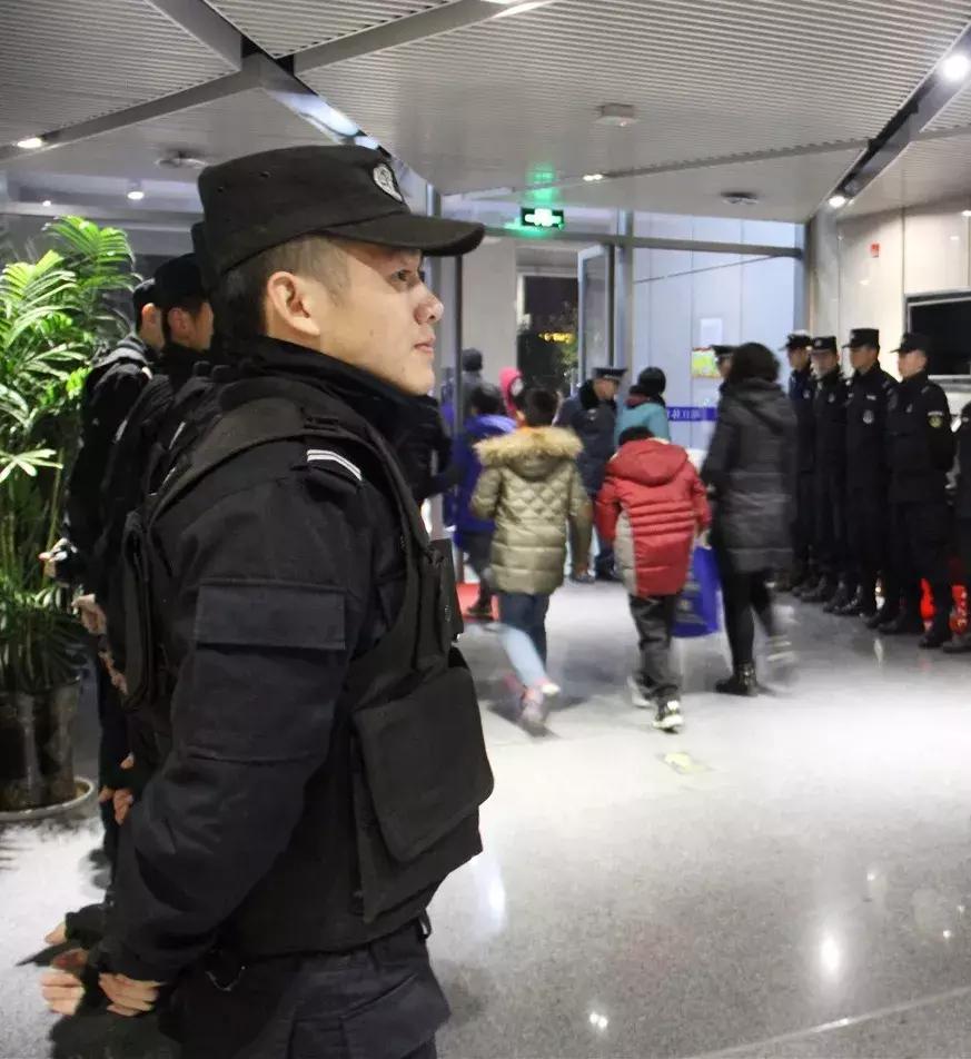 微靖江,野狼突击队靖江