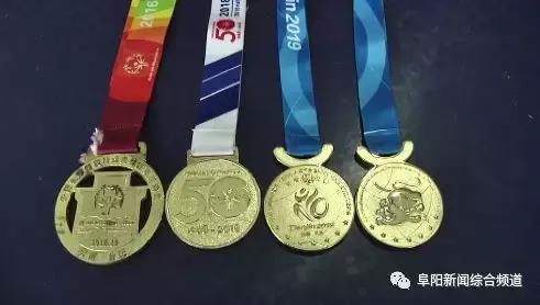 从别人眼中的“智障儿童”到全国冠军，阜阳这爷孙俩的故事感动…