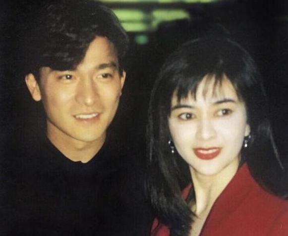 放弃豪门生活，为刘德华默默付出23年青春，朱丽倩有多能忍？