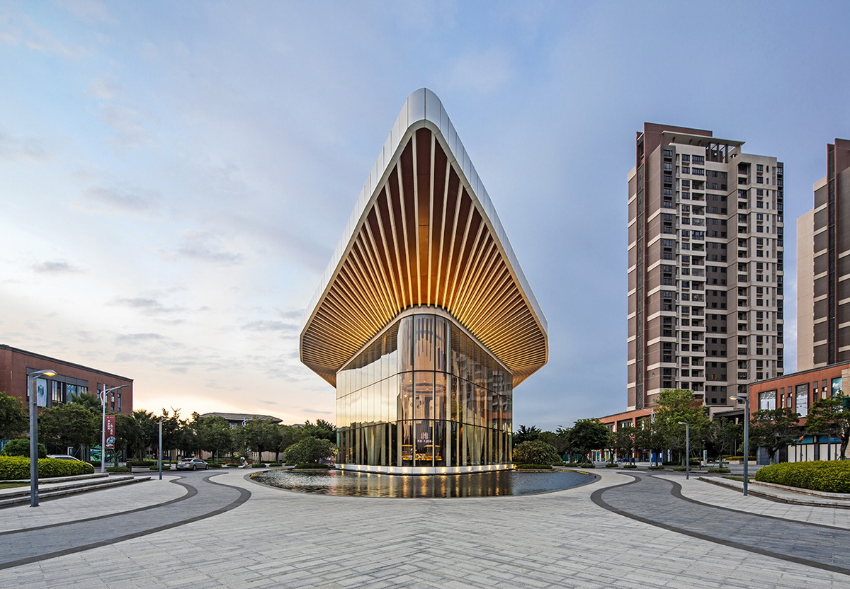 漂浮的船,漂浮的游轮