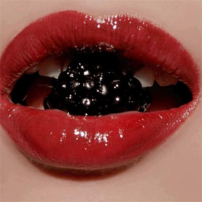 mac新款口红子弹头,mac子弹头口红外壳是磨砂的吗