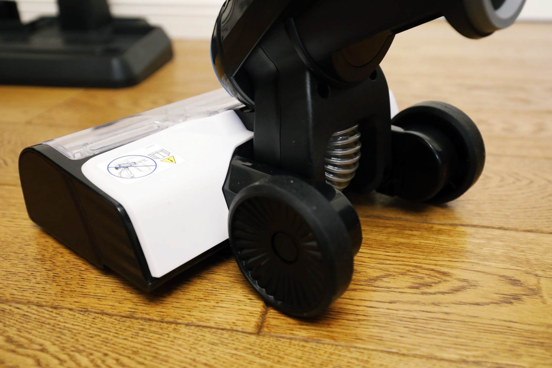 洗地机好还是扫地机器人实用,全能爆款洗地机