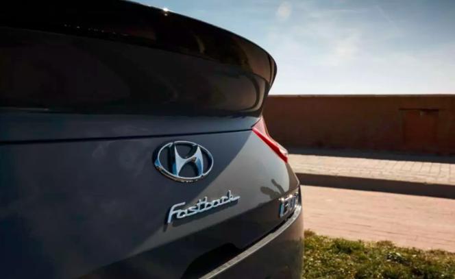 海外试驾丨穿行罗马，于永恒之城中遇见科技现代