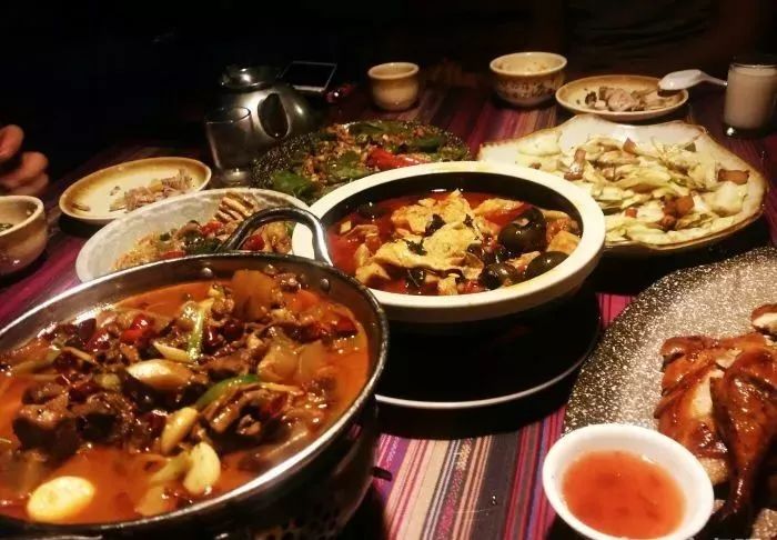 南宁偏僻巷子美食,南宁巷子里的湘菜