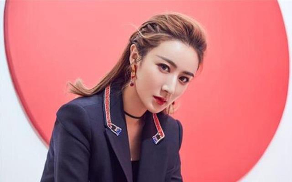 从北漂导购到直播女王，薇娅告诉我们，人生就是用来改变的