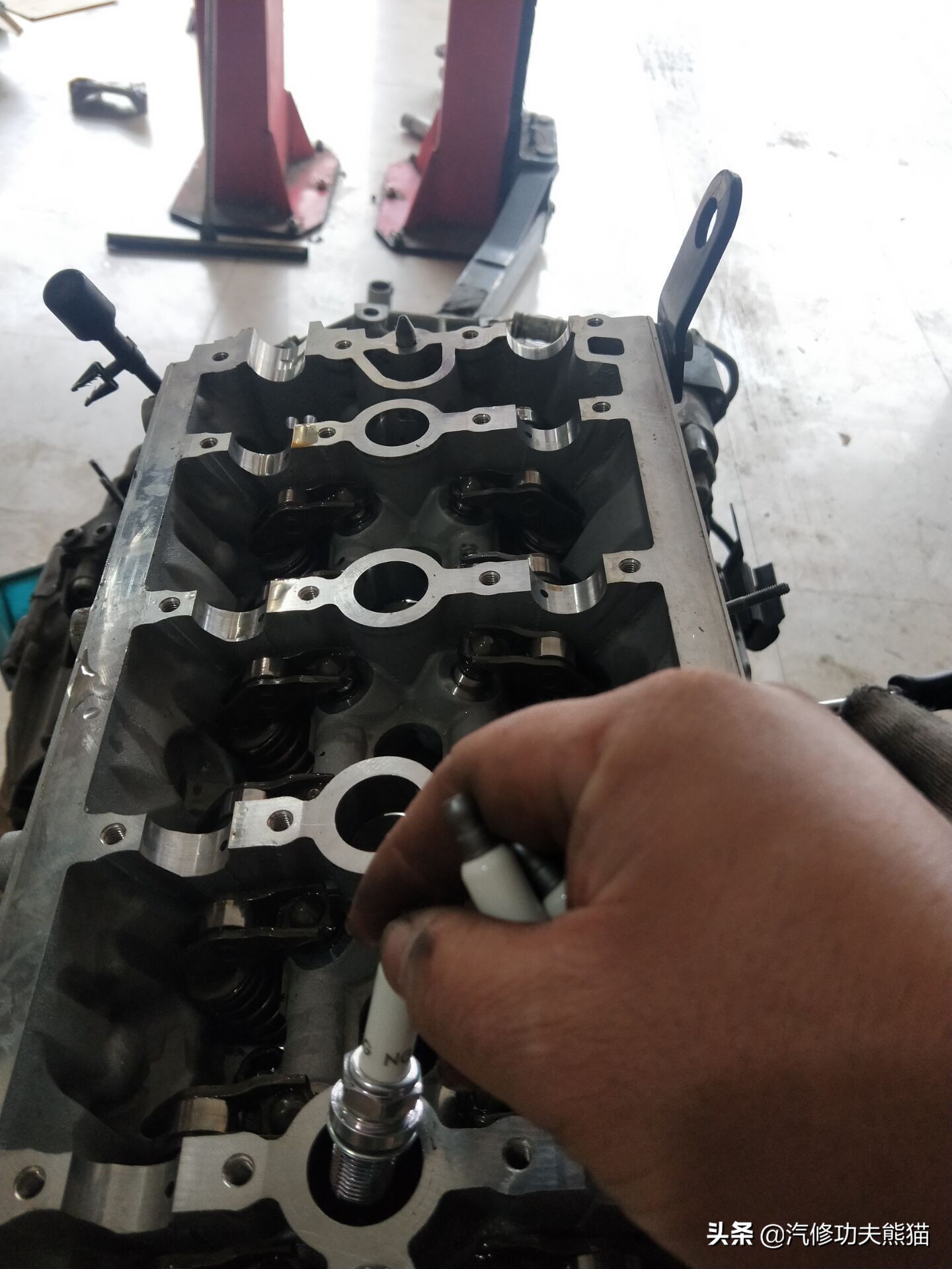 奥迪q3治理烧机油,奥迪q3烧机油多少公里正常