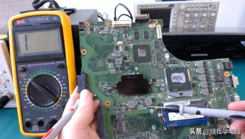 联想笔记本电脑x280开机无法充电,联想小新潮7000充电灯不亮不开机