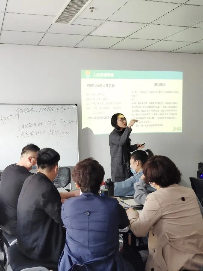 云采智能近视防控眼镜真的有用吗,云采智能眼镜