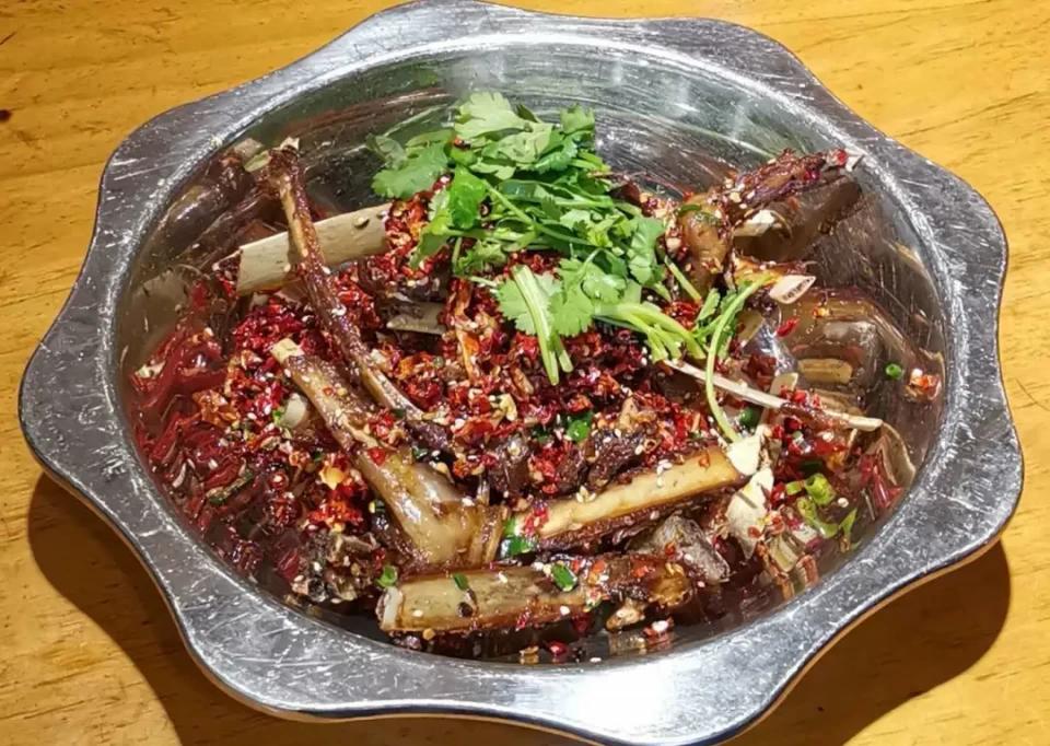 嗨翻夏季小龙虾,嗨翻味蕾龙虾盛宴